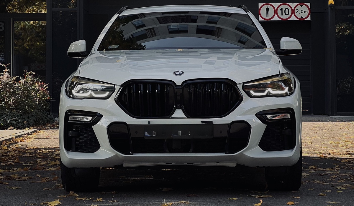 BMW X6 G06