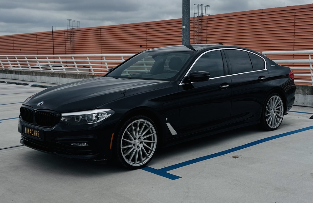 BMW Serii 5 530e iPerformance G30