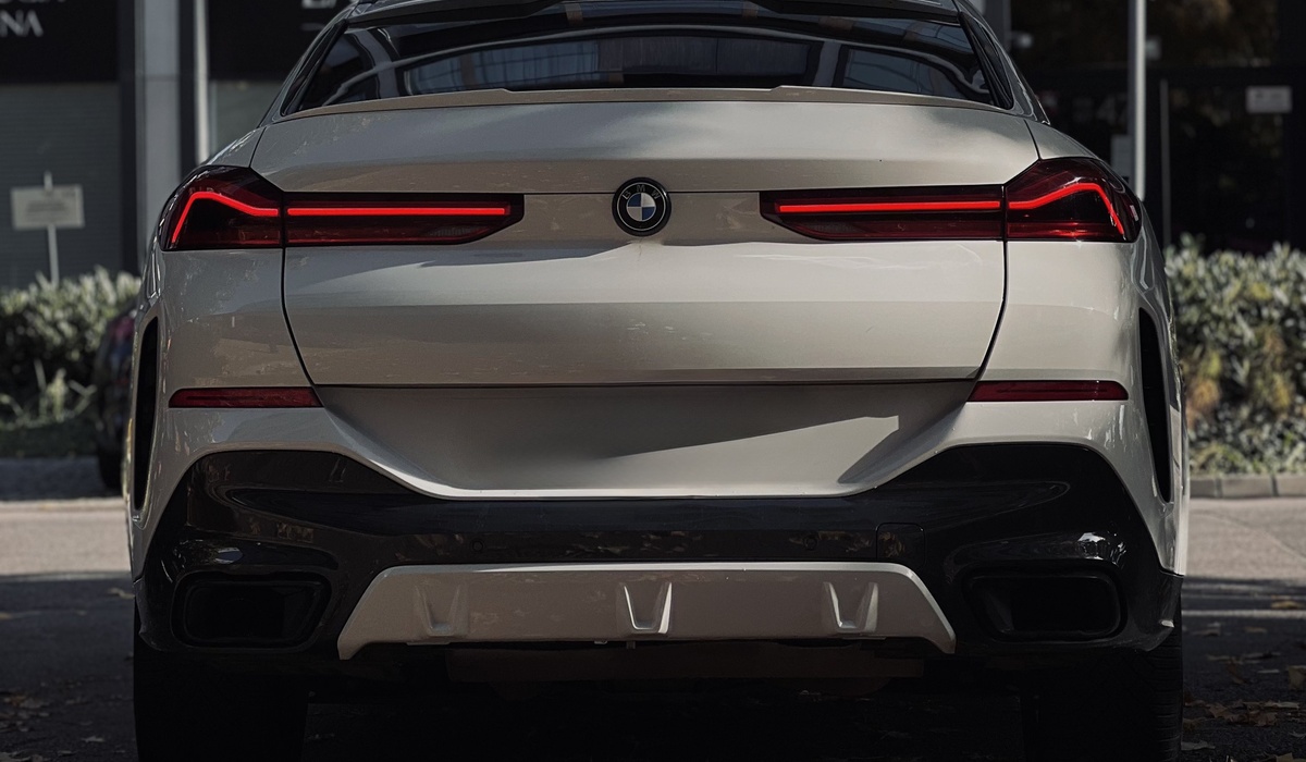 BMW X6 G06